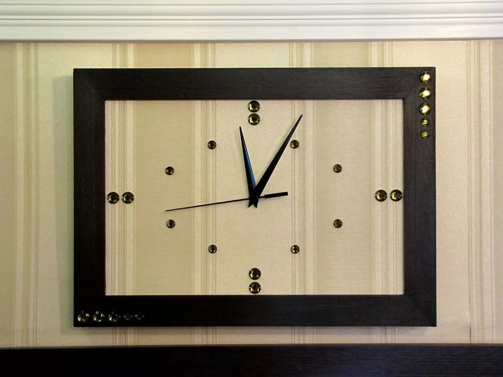 часы над дверным проемом. часы вешают над дверью?. уэверли холл в георгианском стиле. часы настенные в коридор. часы в проем.