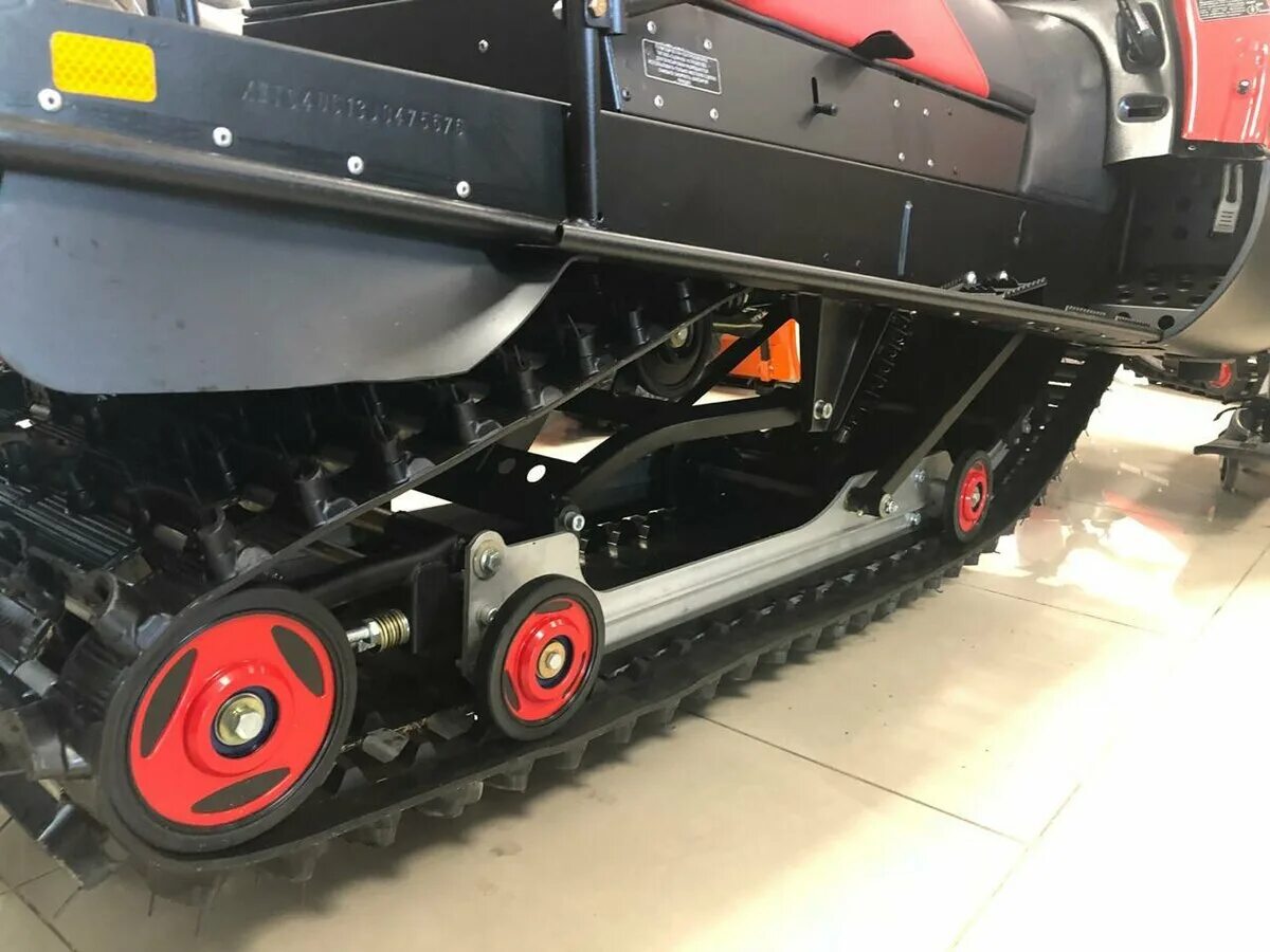 гусеница снегохода talon тайга-600. тайга варяг 550 гусеница. Polaris 550 indy adventure 2014 задняя подвеска. снегоход тайга варяг 550. тайга варяг 500.