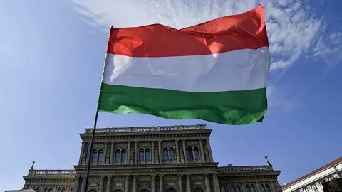 Венгрия выступила