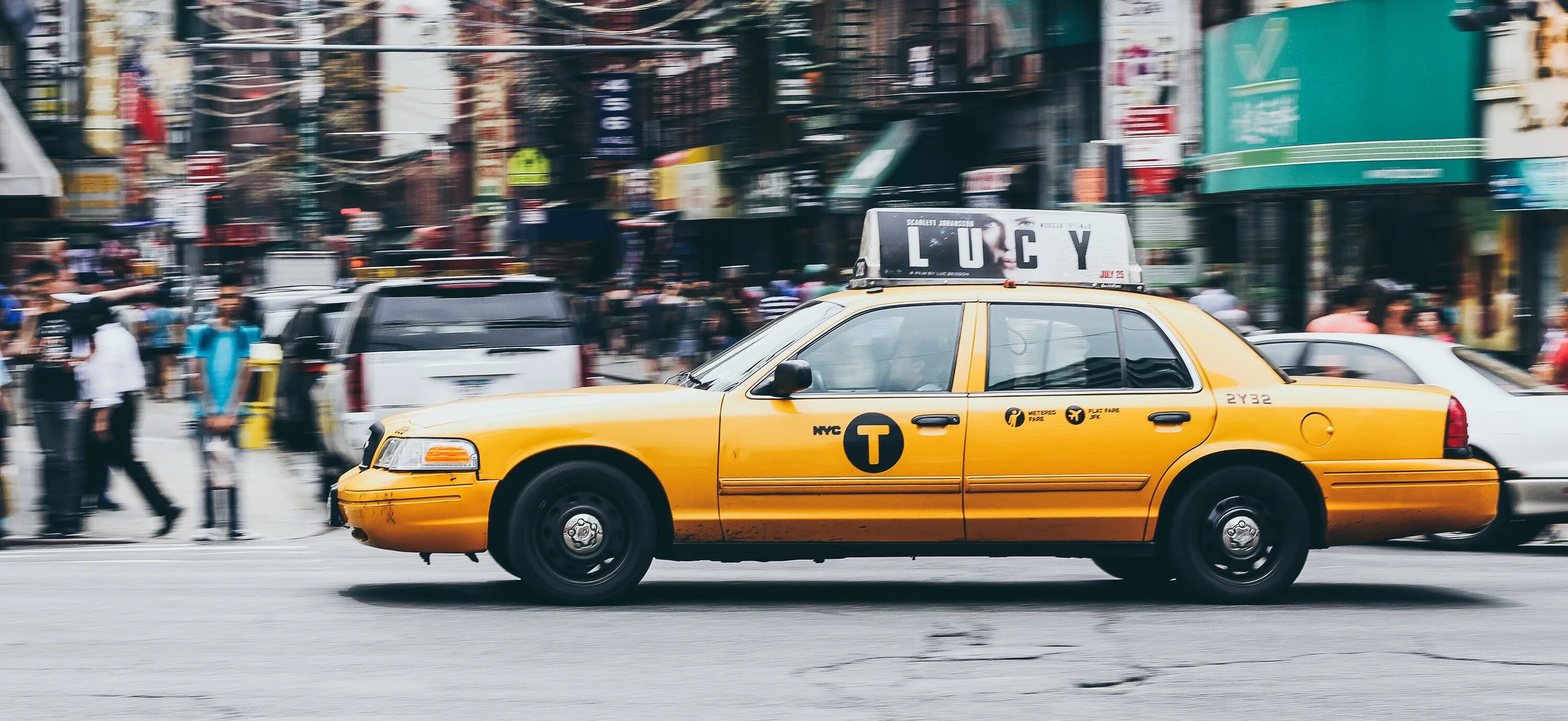 New York Taxi Ford Crown Victoria Манхеттен. Такси. Желтое такси. Американское такси.