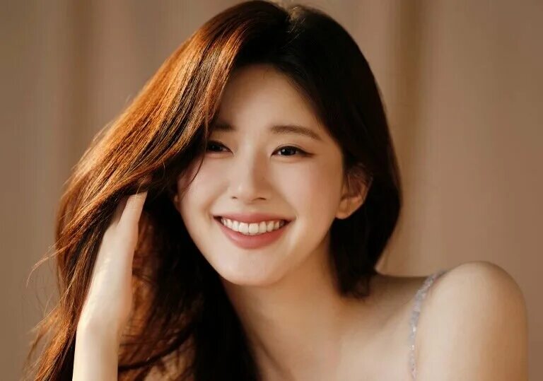 Луси чжао lusi zhao. Чжао лусы. Лу сы актриса. Чжао лу сы актриса. Чжао лусы китайская актриса.