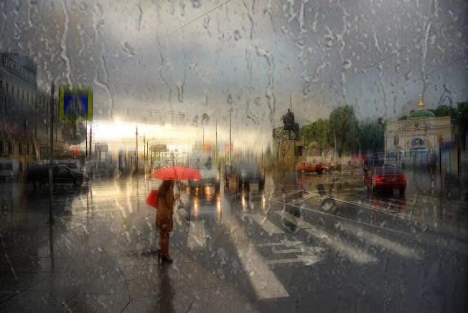 Мс дождь. Эдуарда Гордеева "дождливый Петербург". Дождь в городе.