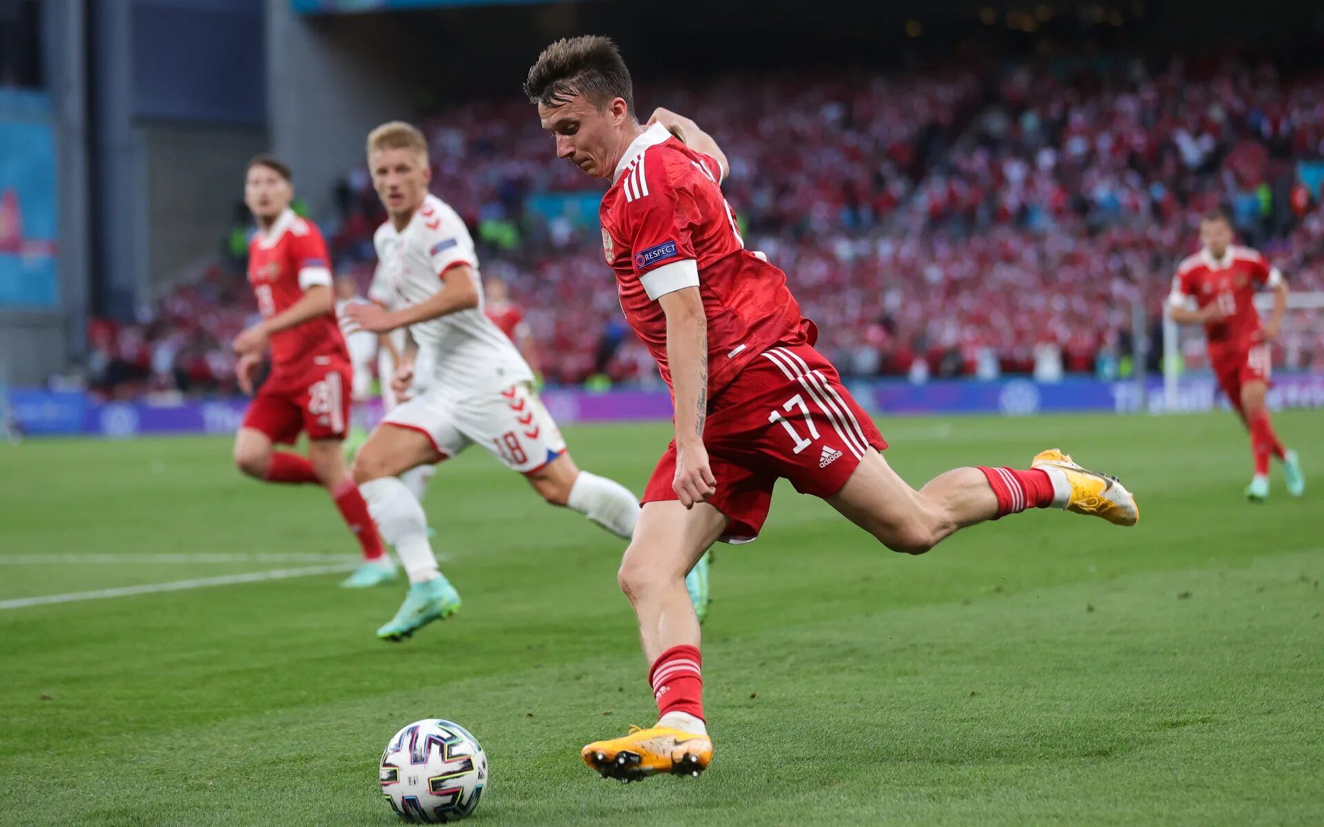 Сборная уругвая чм 2006. Футбол чемпионат 365. Месси чм. Месси чм. Лионель роналду.