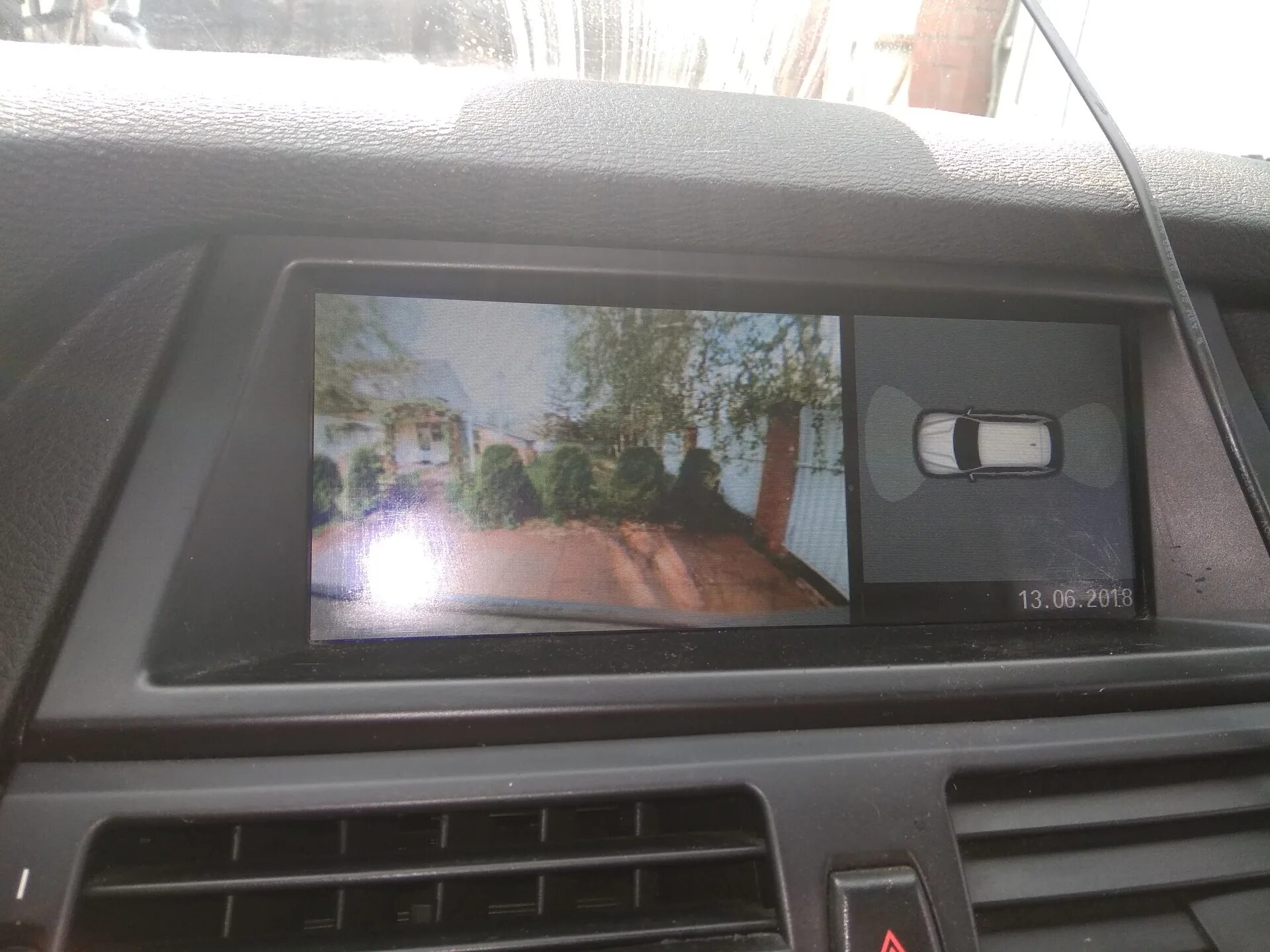 Камера заднего вида е39 универсал. Камера бмв е70. Бмв е46 камера заднего вида. Камера заднего вида bmw x5 e70. Камера заднего вида bmw e39 touring.