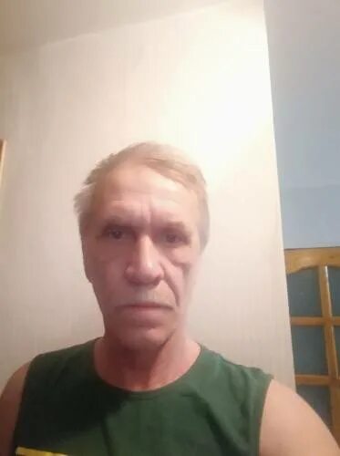 Мужчина 58 лет. Мужчина в возрасте в очках. Мужчина 59 лет. Мужчина 59 лет фото. Мужику 59 лет.