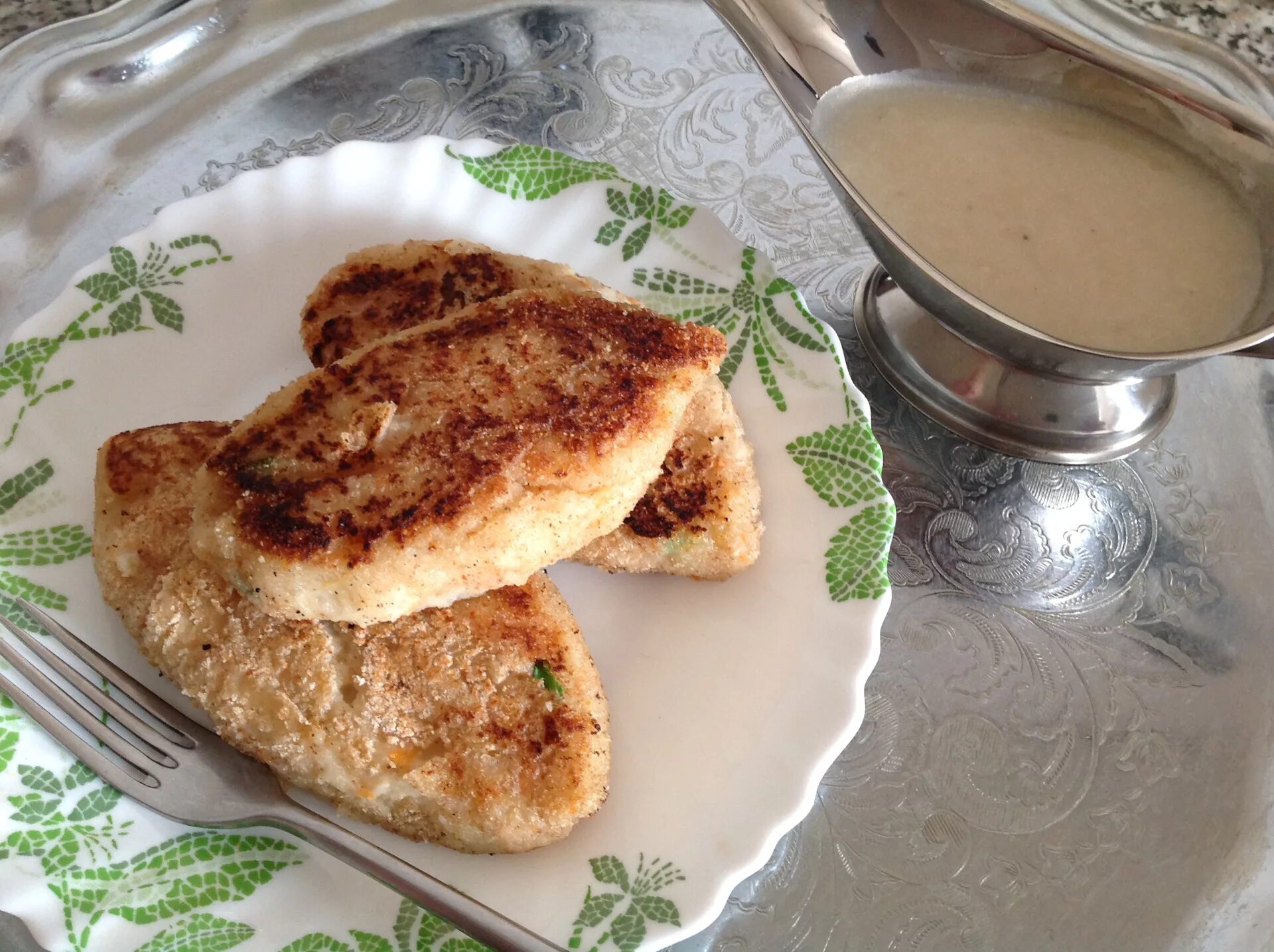 Монастырская кухня рецепты рыба. Постные котлеты. капустные котлеты постные. котлеты из капусты и картошки. сырников монастырская кухня с капустой.