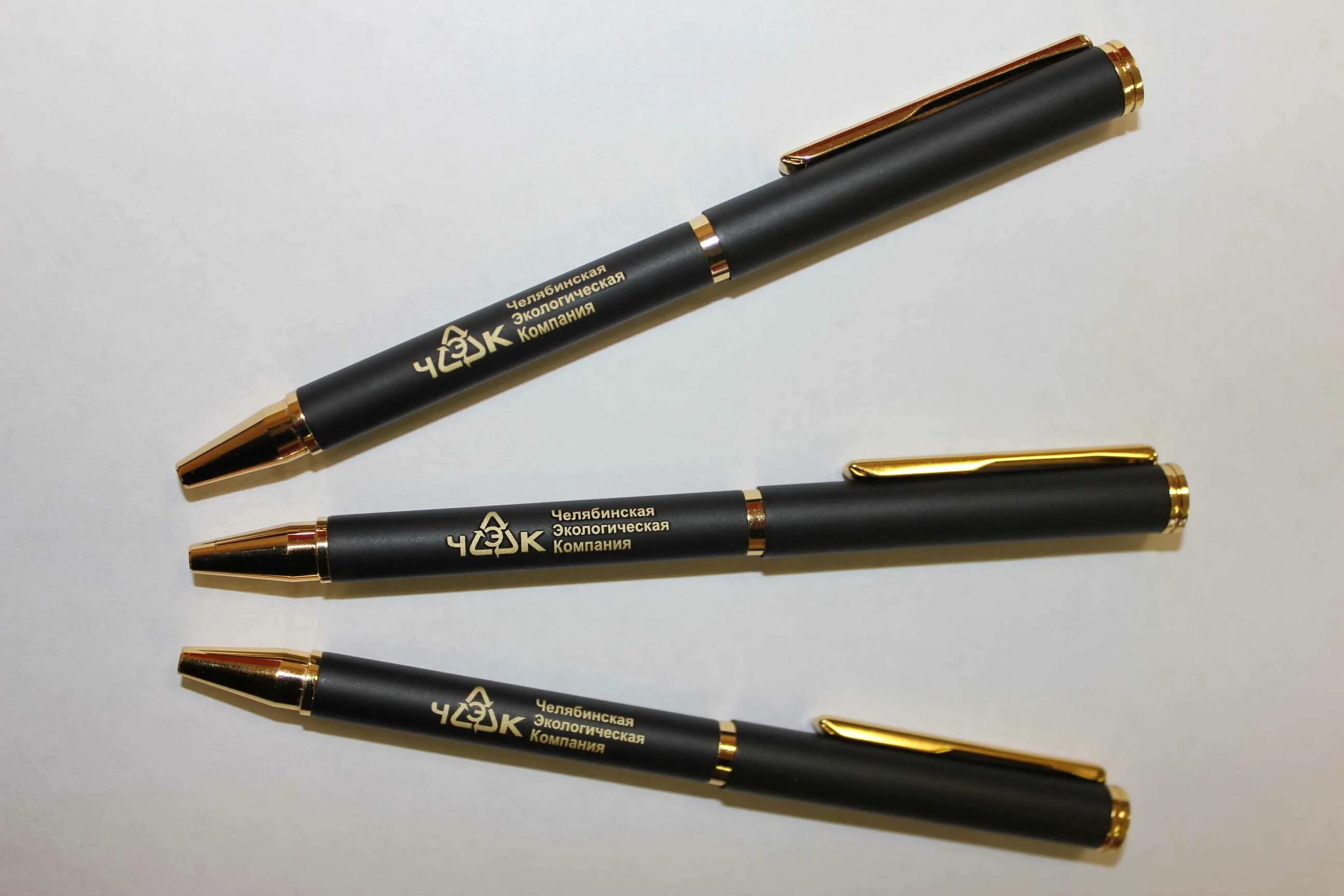 Parker с гравировкой. ручка галант 001. гравировка на металлической ручке. гравировка на ручке мужчине. гравировка на ручке в москве.