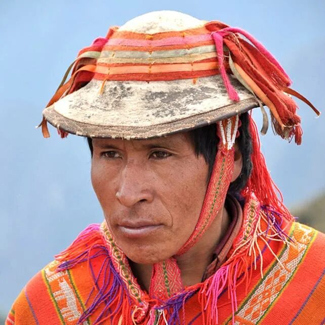 Славянская семья. Разные народы россии. Буряты калмыки тувинцы. Этнос разных народов. Дружба народов россии.