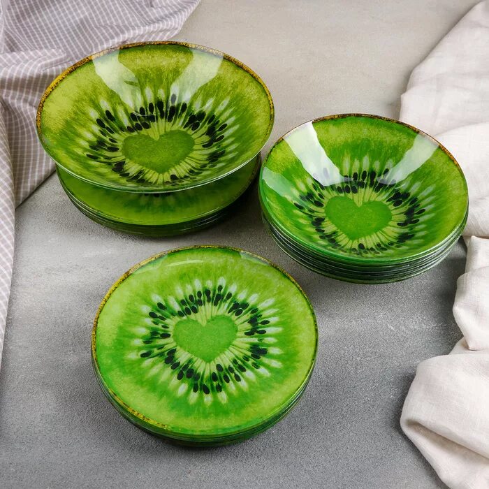 Тарелки на стену обезьянки. Тарелка «арбуз», d=21,5 cм. Тарелка пирожковая доляна «романтичный киви», d=18 см. Тарелки киви. Тарелка киви, d 215 мм, vellarti.