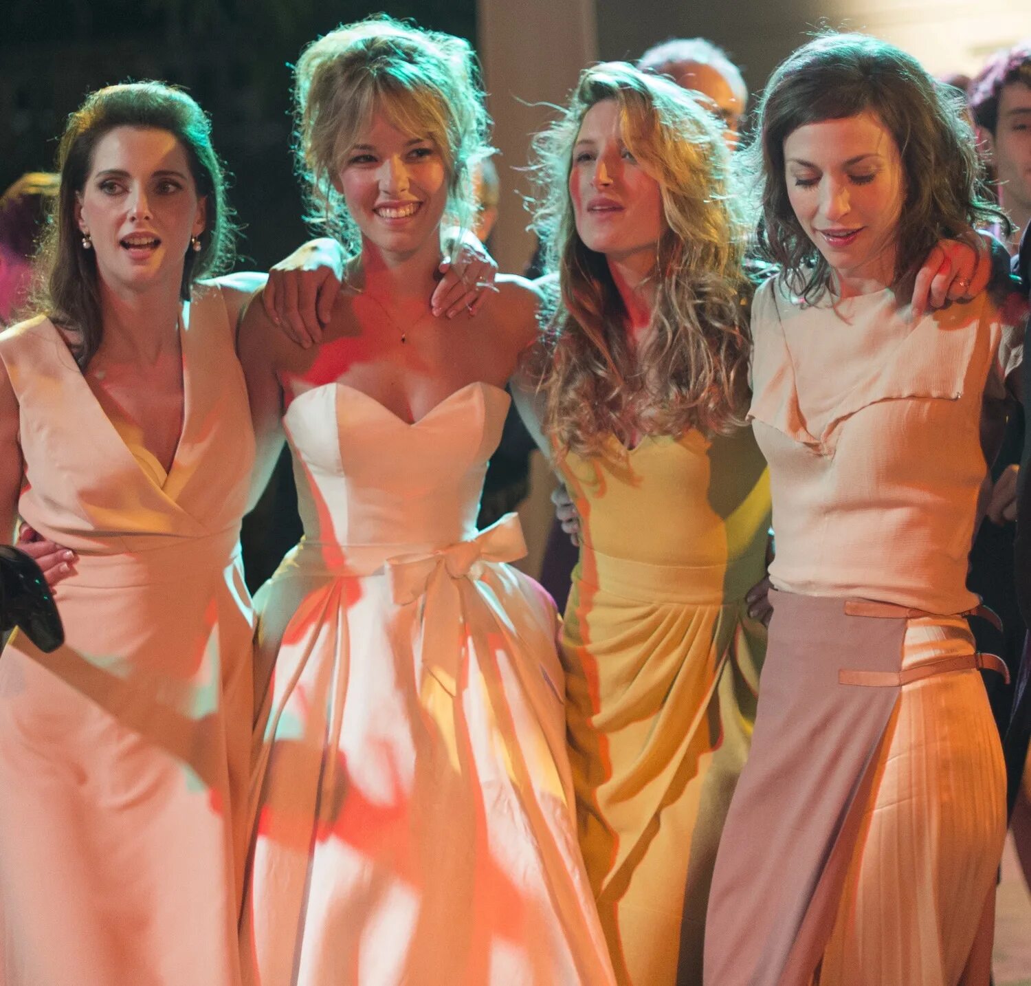 Самая безумная свадьба. Французская комедия про свадьбу. Кристиан клавье безумная свадьба. Безумная свадьба фильм 2014. Безумная свадьба франция 2014 фильм.