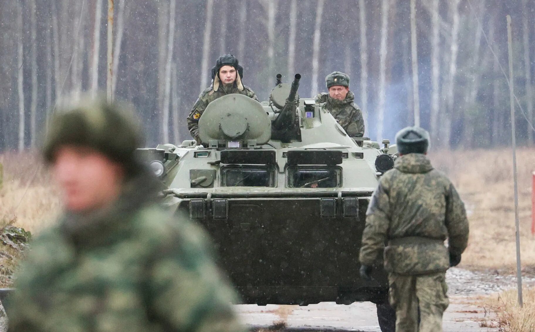 Военное нападение россии. Российская армия на Украине. Z русские войска. Ограниченный контингент российских войск на Украине.