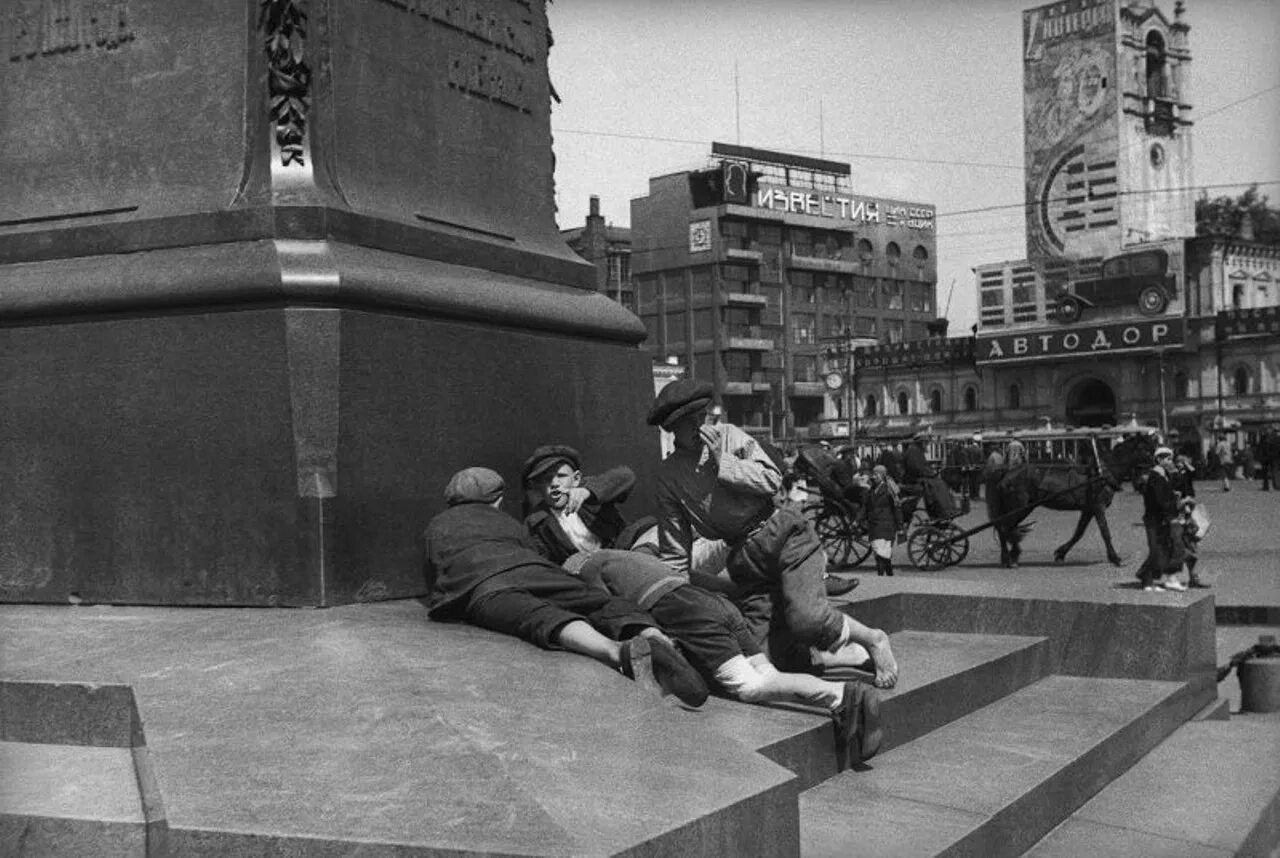 Москва 40 е. Москва 1932 год Пушкинская площадь. Пушкинская площадь 1935.