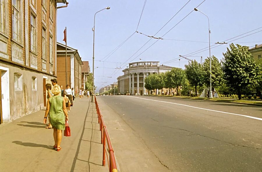 Улицы 80 х