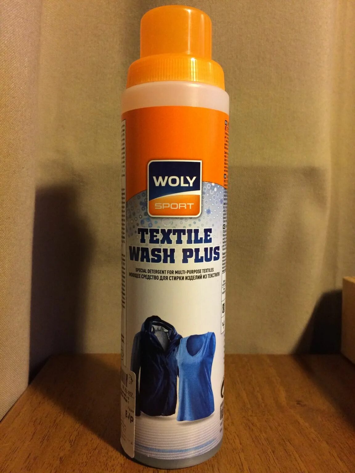 Шампунь для мембранных тканей. Woly sport textile wash plus. Woly sport down wool wash. Woly sport для мембраны. Woly sport.
