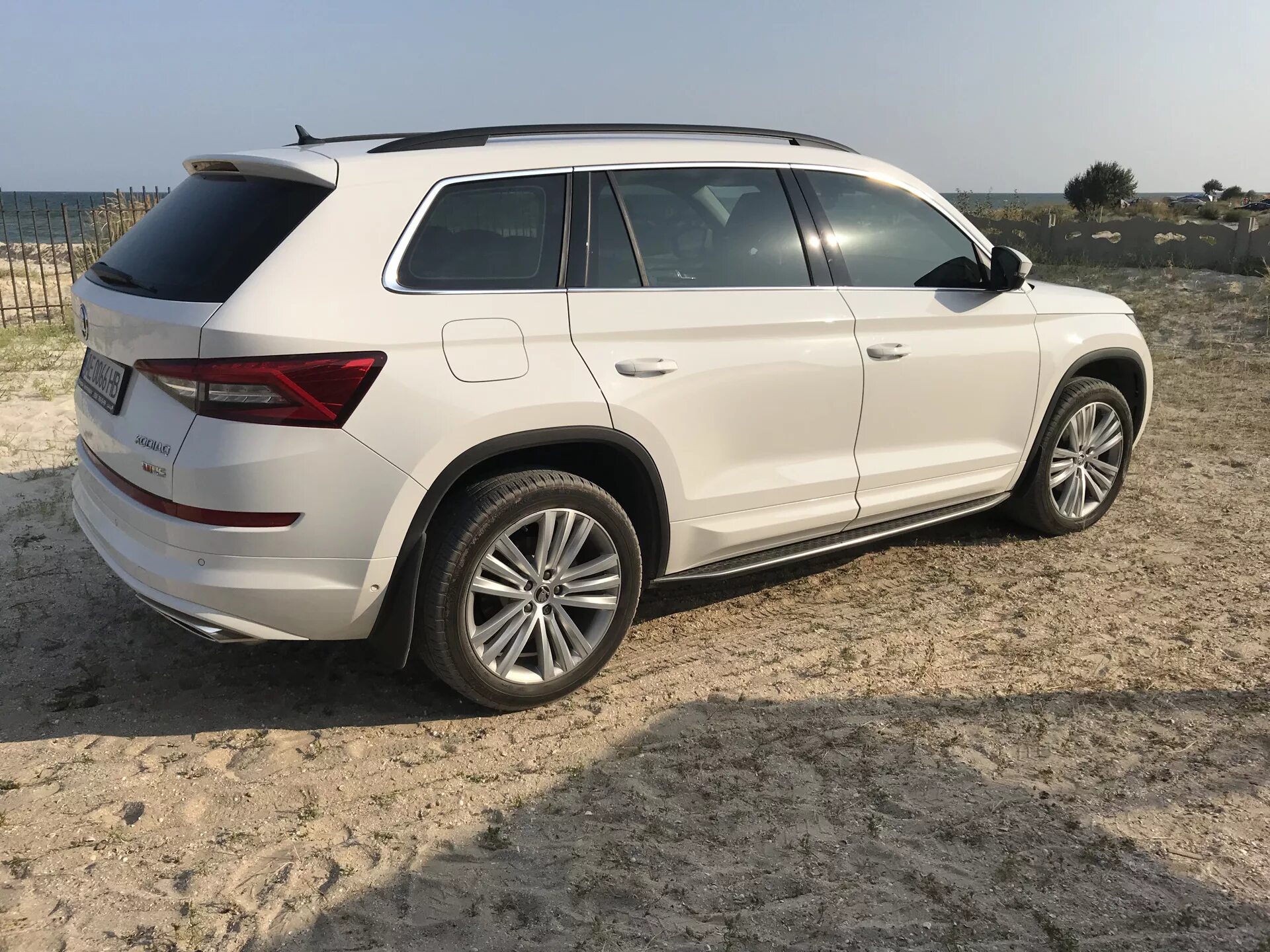 Crater r19 skoda kodiaq. Диски кодиак 19. Kodiaq vega r19. 235 55 r19 skoda kodiaq triglav. Диски skoda kodiaq r20.