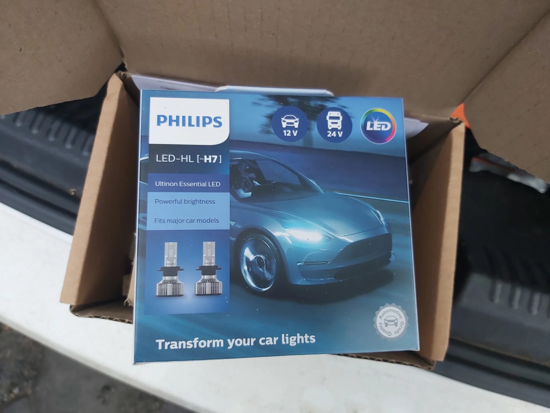 Philips ultinon essential led 11972ue2x2 h7 12/24v 20w px26d. Philips led hl h4 ultinon essential. Philips ultinon essential. Philips ultinon essential h1. Philips ultinon essential.