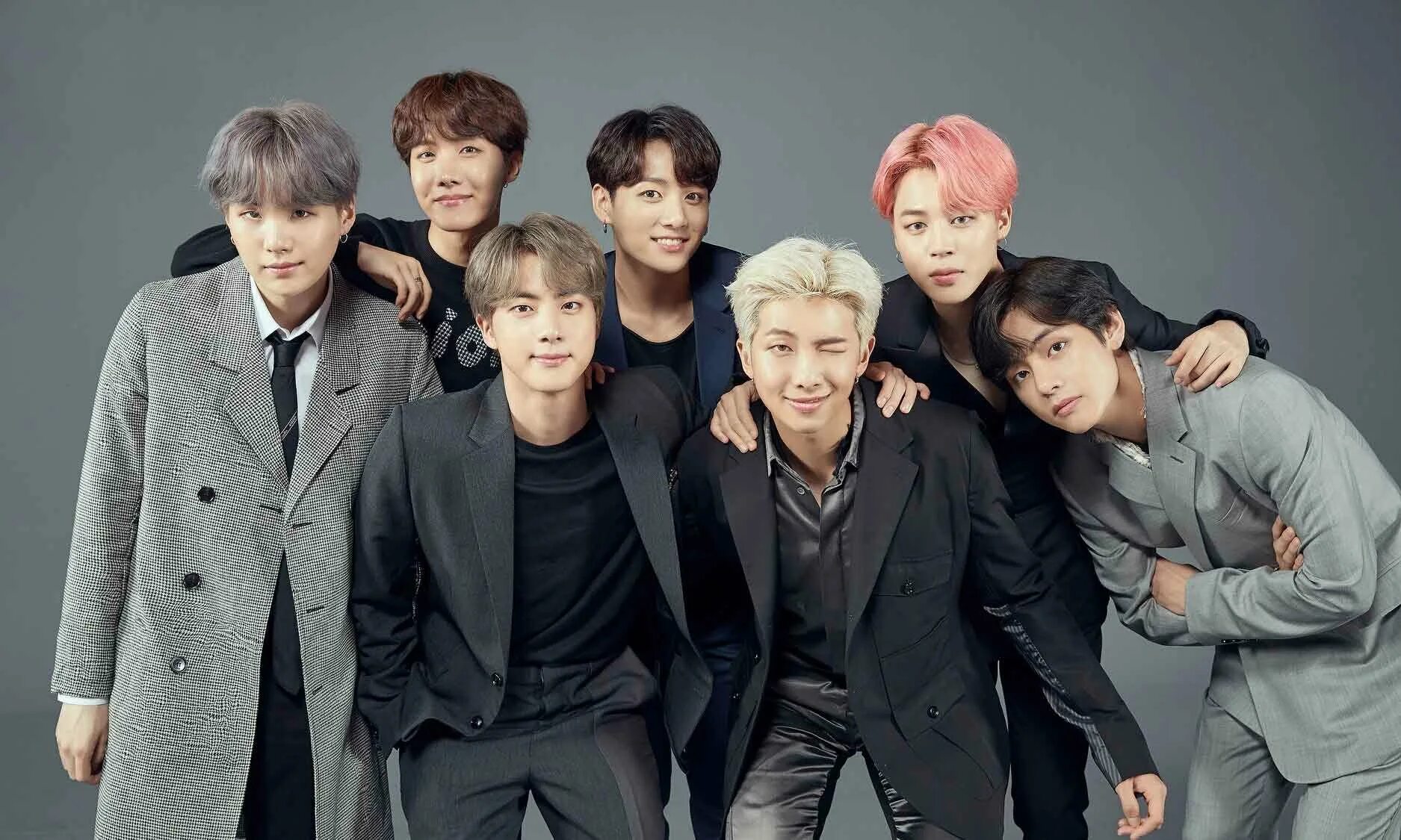 Фото и имена участников. Группа БТС 2019. Группа БТС 2021. BTS festa 2019. Группа БТС 2020.