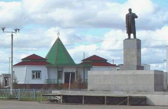 город нюрба. республика саха якутия г. нюрба. город нюрба - саха /якутия/ республика. площадь ленина нюрба.