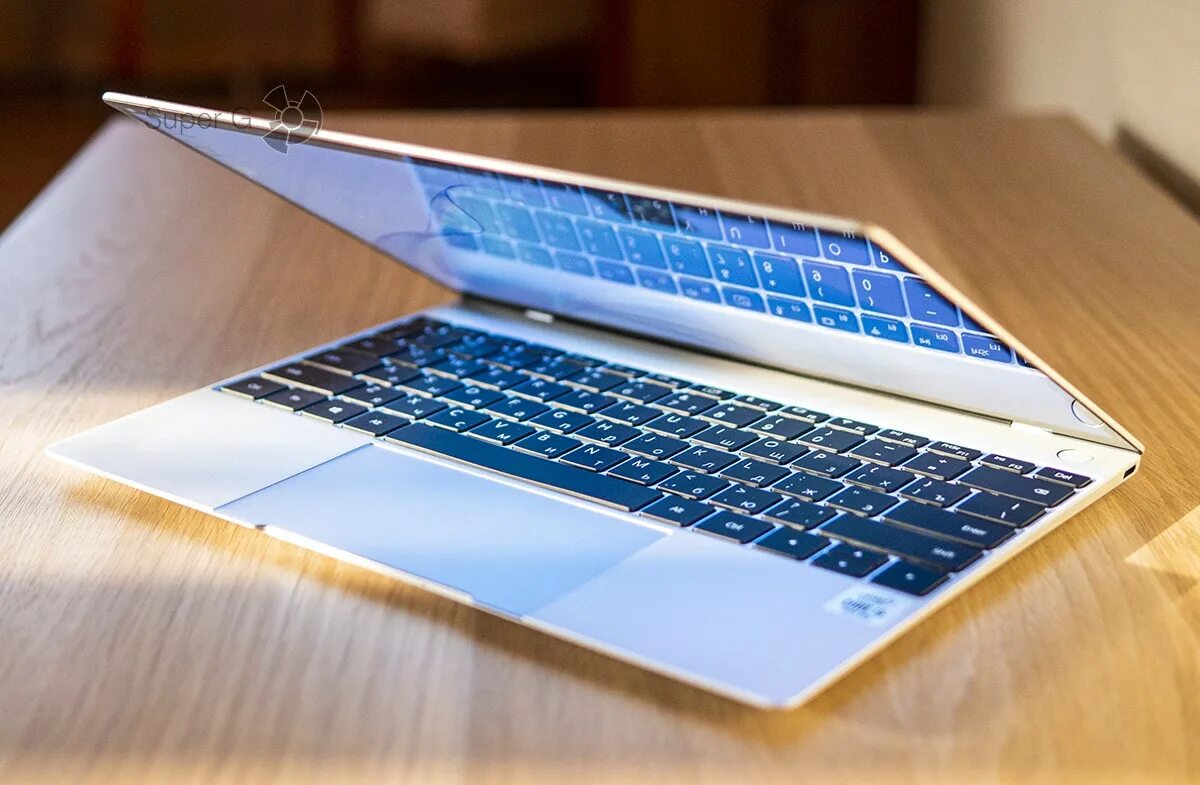 Matebook klvf x. Ультрабук huawei matebook bonk wax9x. обои на рабочий стол huawei matebook 14. huawei matebook wallpaper.
