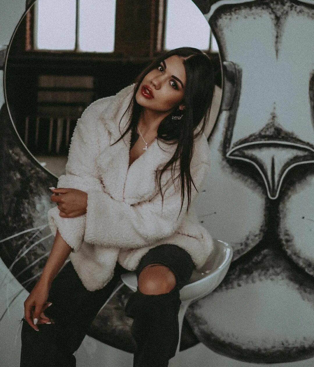 айка сутенерша инстаграм