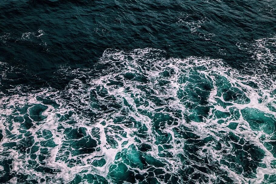 Island вода. Море вода плещется. Океан stock. Сток земли в мировом океане. Волны от земли.