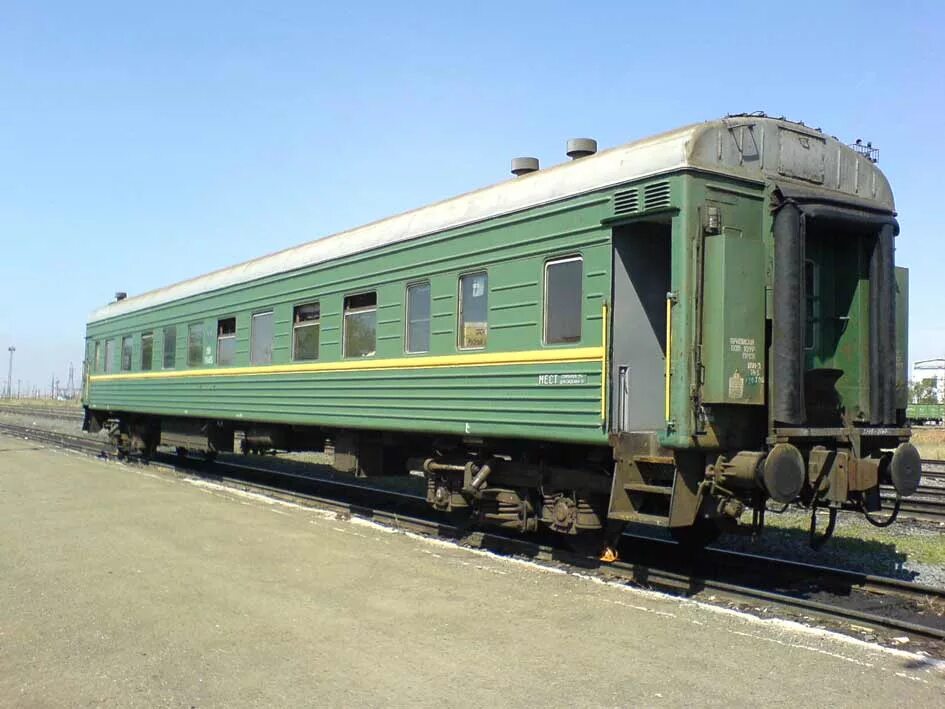 Егорьевский вагон. Пассажирский вагон 66w. Вагон риц аммендорф. Укрзализница пассажирский вагон. Пассажирский вагон ссср зелёный.