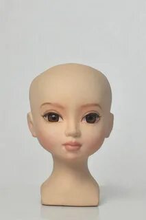 Голова куклы