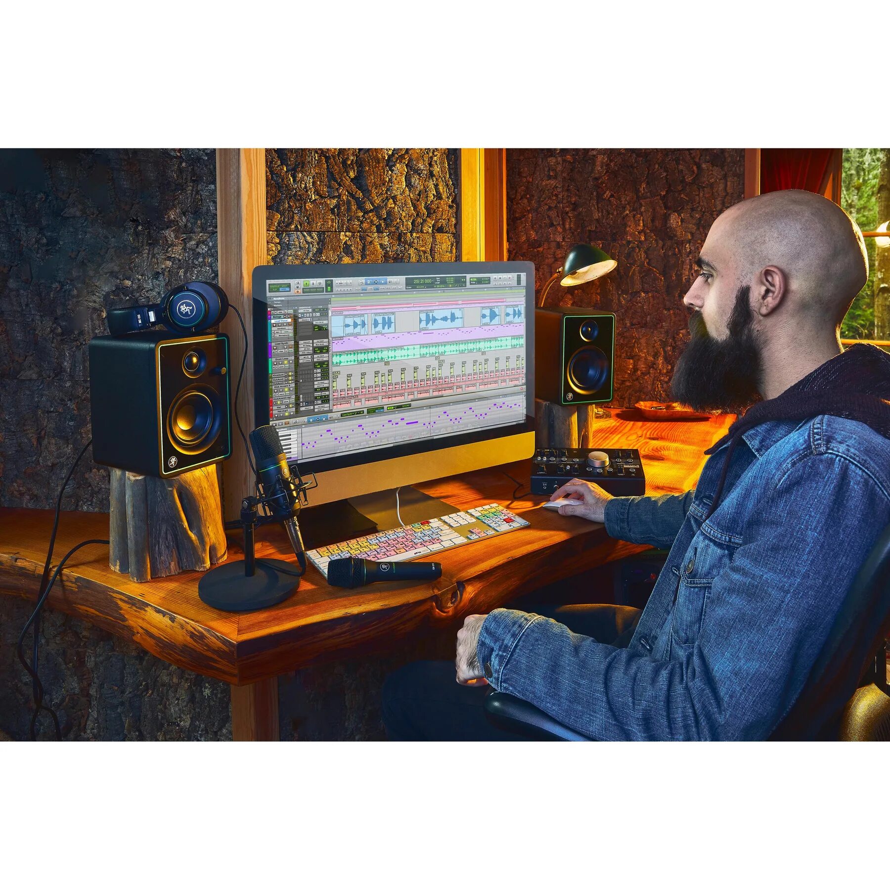 Studio bundle. Mackie em-91c. mackie studio bundle. комплект для домашней студии mackie studio bundle. mackie em-91c внутри.