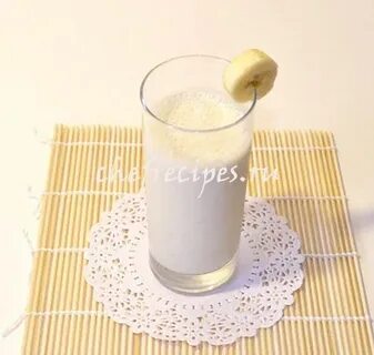 Молоко с бананом без блендера
