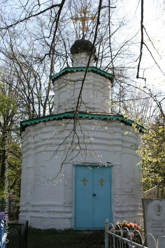 черниговская часовня. черниговская часовня. черниговская часовня переславль залесский никитский. старое кладбище переславль-залесский. черниговская часовня переславль залесский.