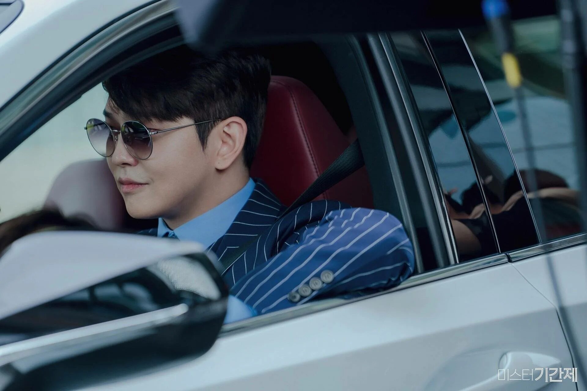 Мистер контракт дорама 2019. Класс лжи дорама постер. Класс лжи (2019. Класс лжи дорама постер. Класс лжи дорама.