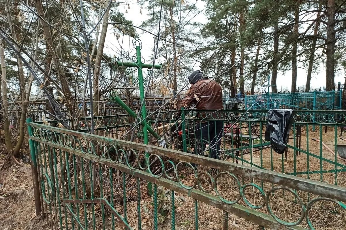 Дятловское кладбище сайт. Арженское кладбище Рассказово. Арженское кладбище Рассказово памятник. Кавское кладбище Тверская область. Тверская область кладбище Артемово.