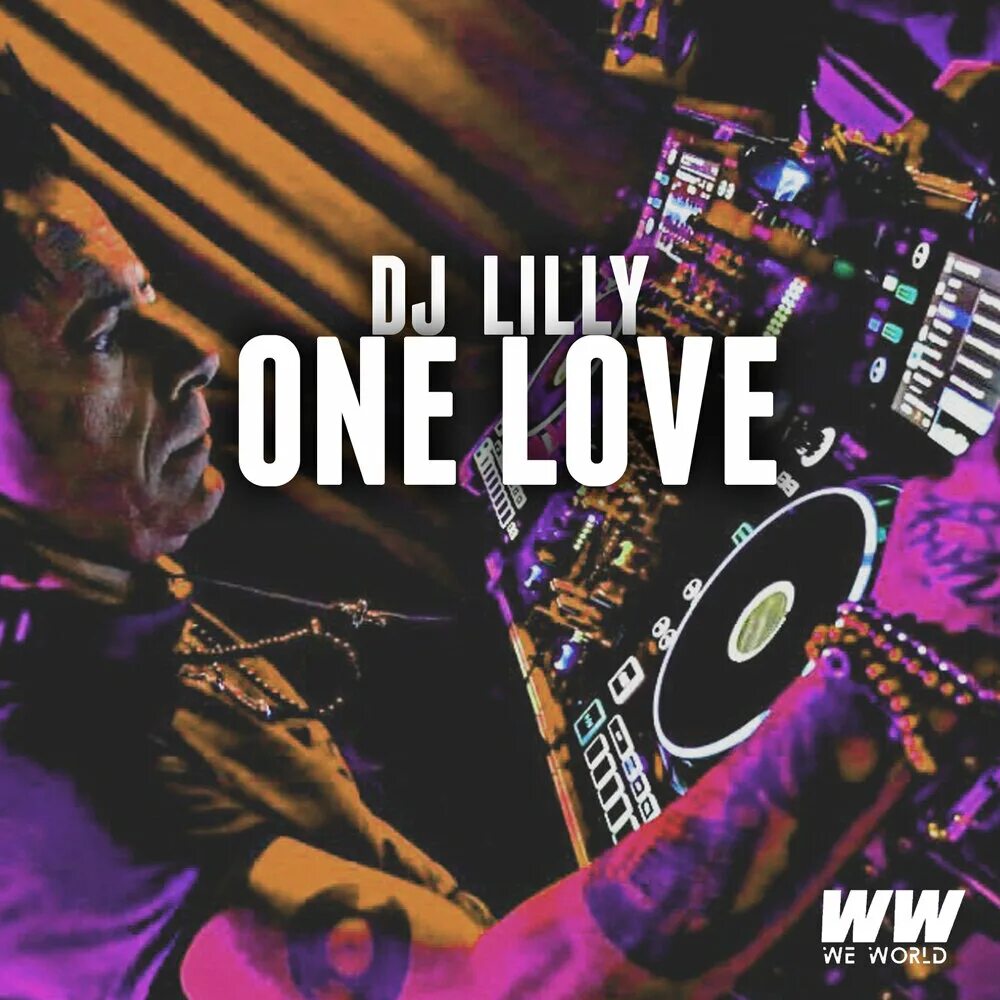 Лилли палмер диджей возраст. Dj lilli. Dj lily. Lilly palmer dj. Лилли палмер диджей возраст.