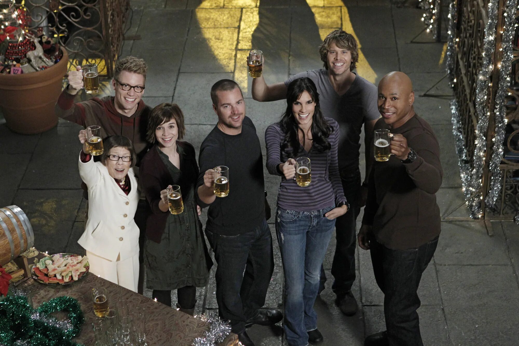 Полиция лос анджелеса спецотдел. Ncis los. Эбби морская полиция: лос-анджелес. Ncis los. Полиция лос анджелеса спецотдел.