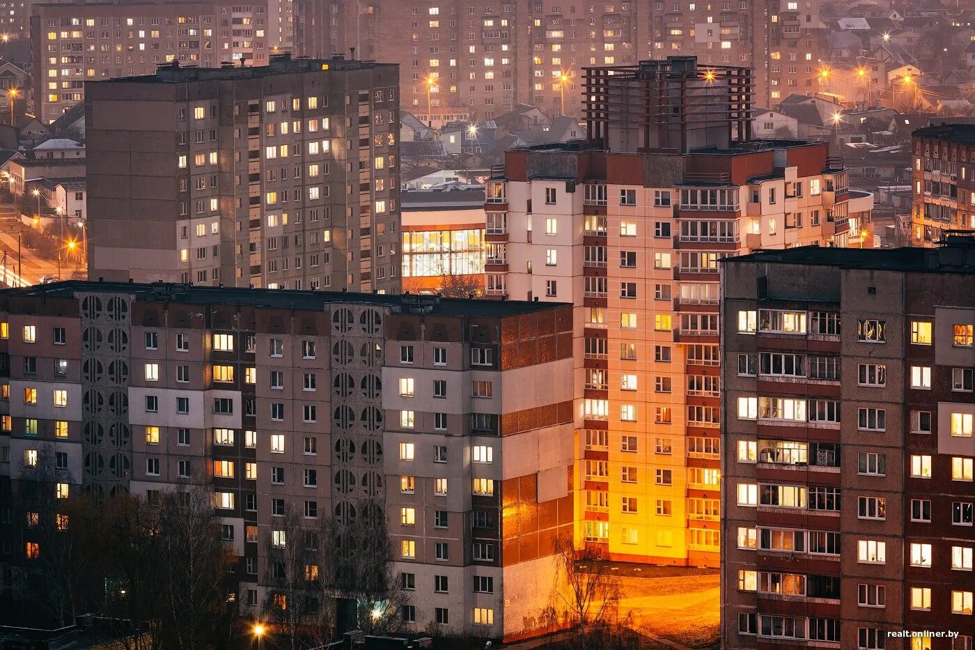 Панельная 9-ти этажка. Теплый стан 9. Дом купол интерьер. Богдана хмельницкого 49 уфа. Сферы 9 дома.