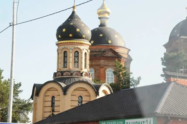 Незнамово старый оскол школа. Работа незнамово. Старый оскол храмы и церкви в незнамово. Работа незнамово. Храм в незнамово старый оскол.