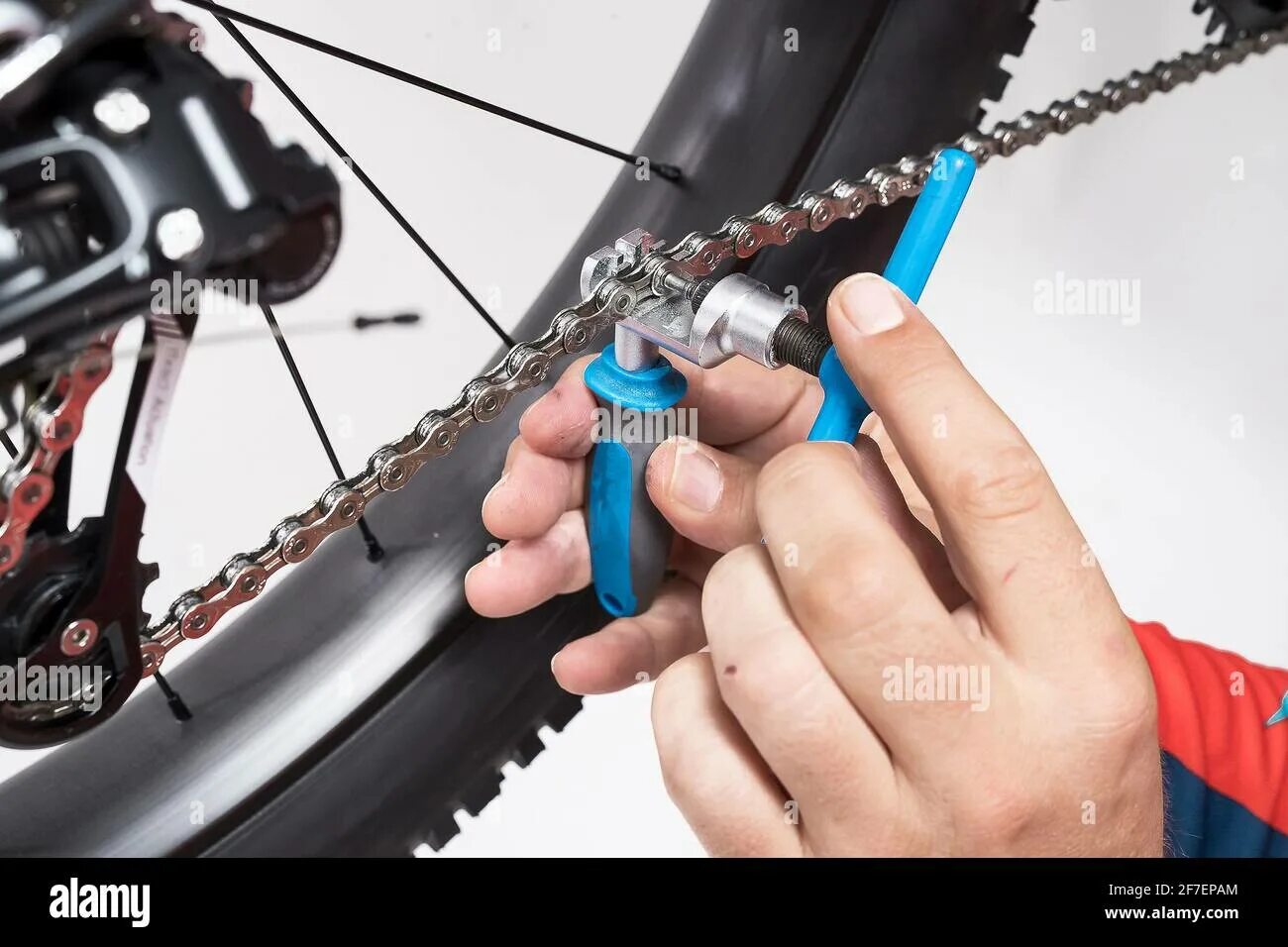 Someone use my bicycle the chain. Someone use my bicycle the chain