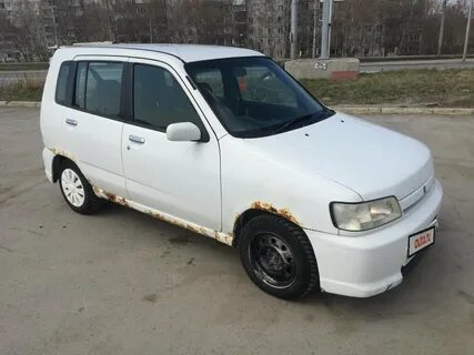 Ниссан кубе 1998 года