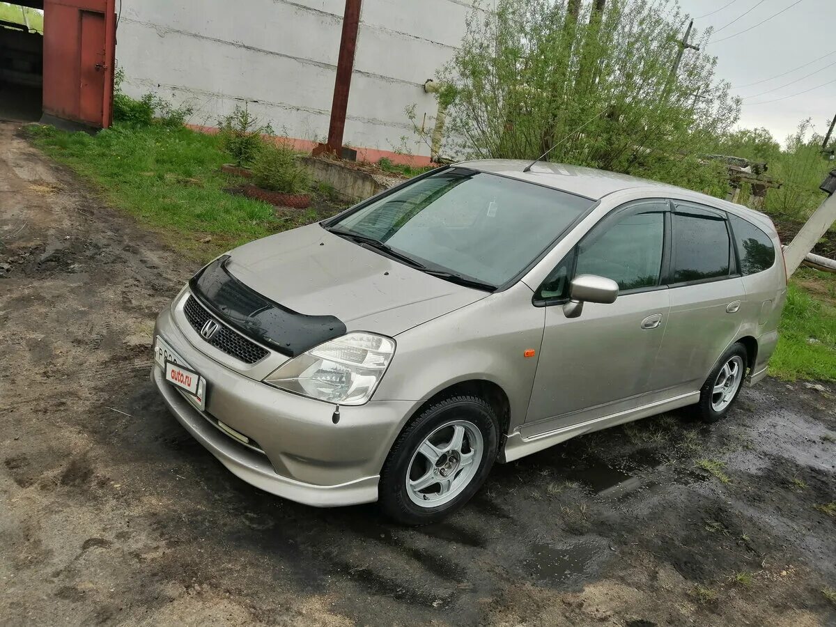 хонда стрим rn2. 0 at, 2001,. хонда стрим 2 литра.