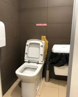 Где туалет в торговом центре