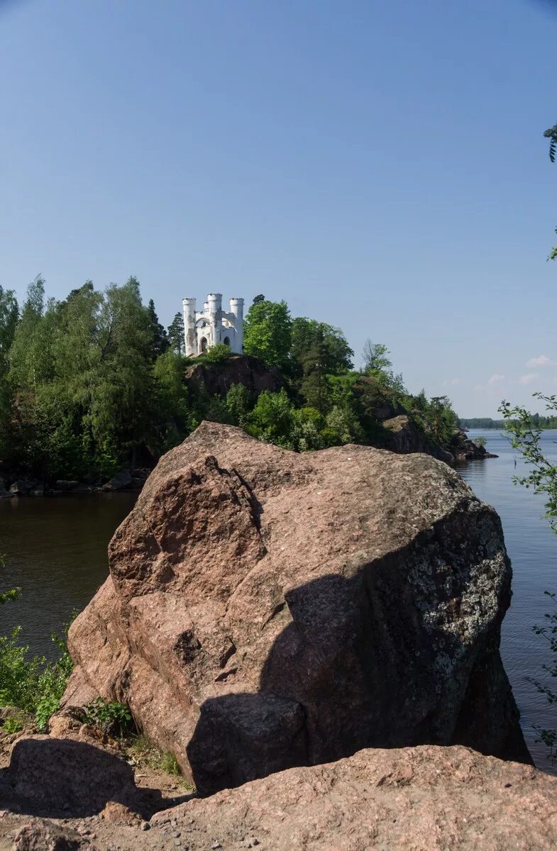 Парк монрепо работа. Парк монрепо в выборге. скальный парк монрепо в выборге. выборг достопримечательности парк монрепо. парки выборга парк монрепо.