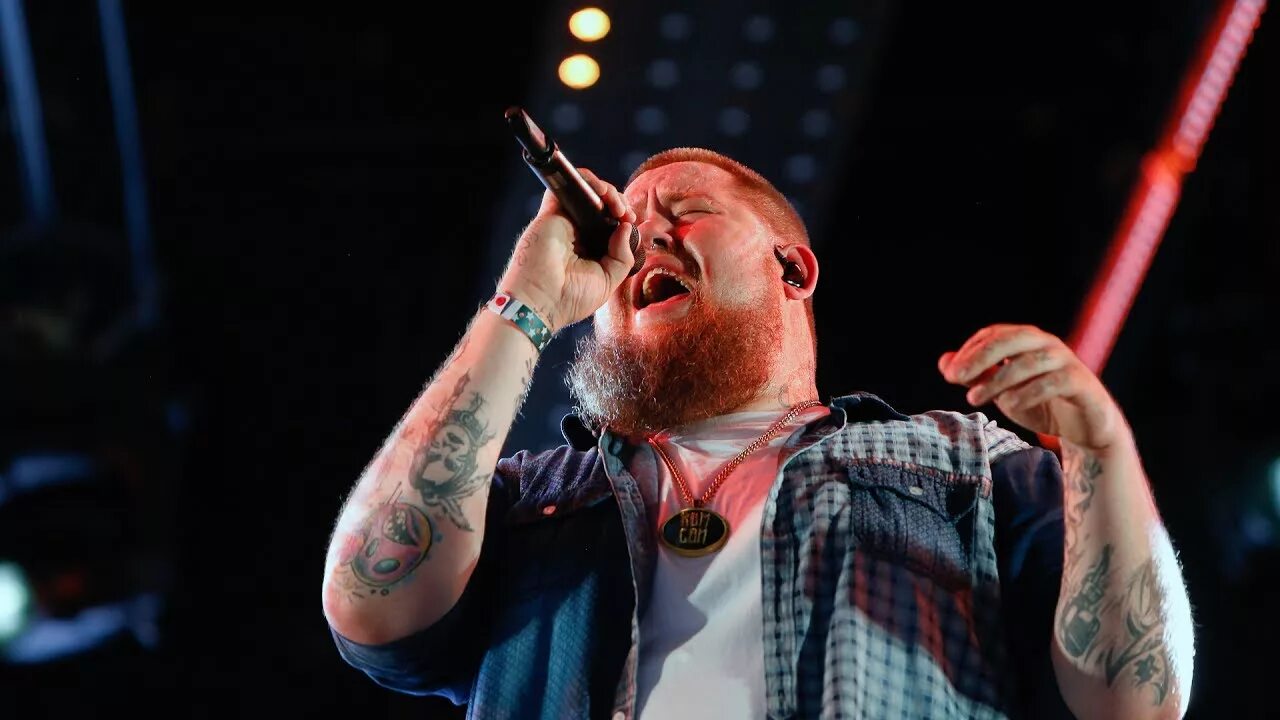 Skin rag n bone. Rag Bone man рост. Rag'n'Bone man рост. Rag'n'Bone man во весь рост. Rag n Bone man Skin.