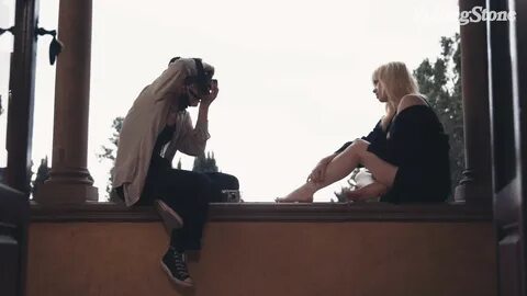 Slideshow billie eilish gets toes sucked.