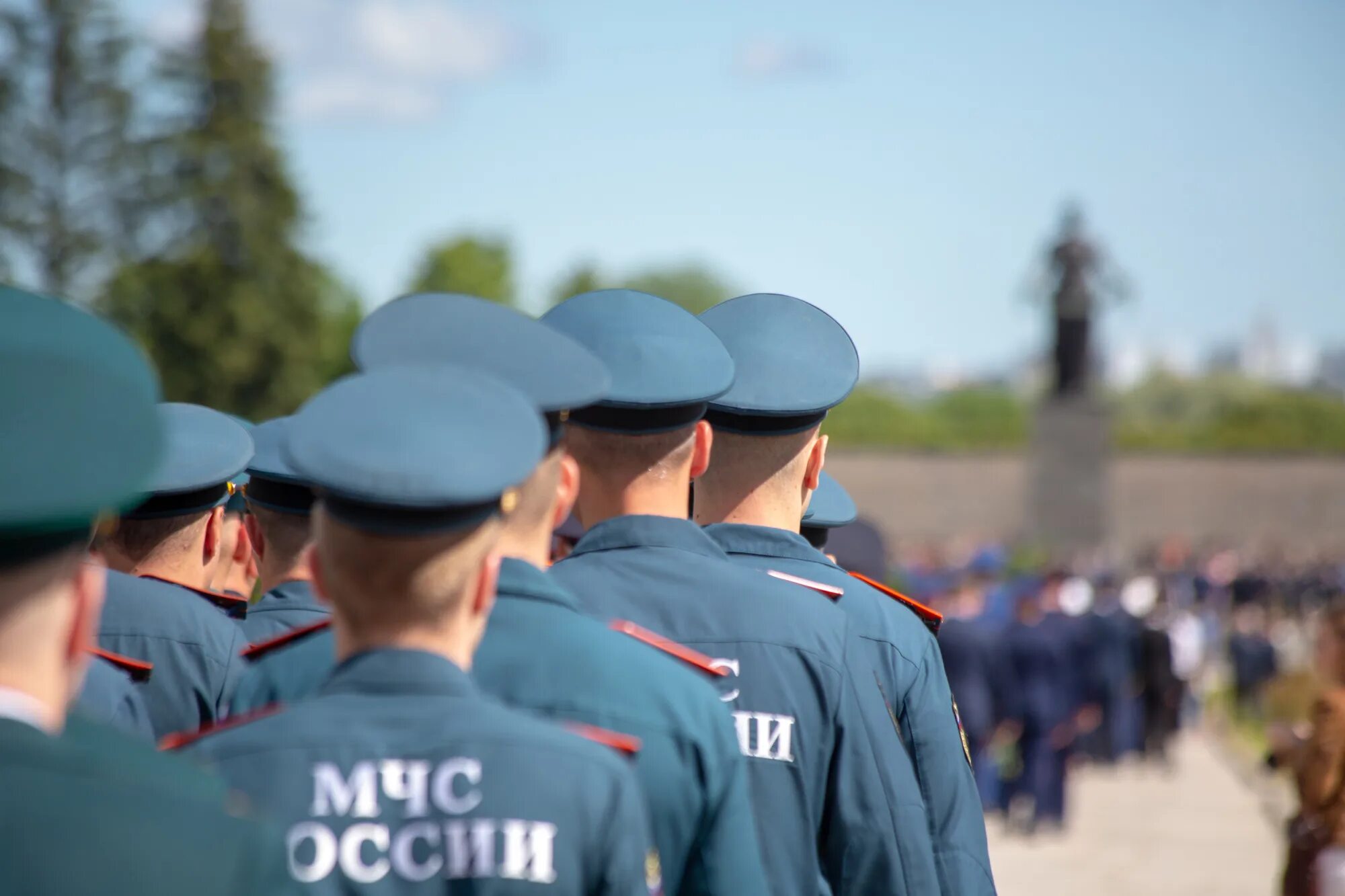 22 второго июня. Мероприятия в Санкт-Петербурге. Форма МЧС 22 года. Питерское Телевидение 22 июня Пискарёвское кладбище. Научный кружок СПБ МЧС.