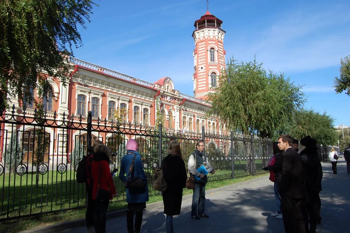 Царицынская пожарная каланча волгоград. Каланча центральной пожарной станции г. Пожарная каланча царицын. Мемориально-исторический музей (музей обороны царицына). Каланча царицынской пожарной команды волгоград.