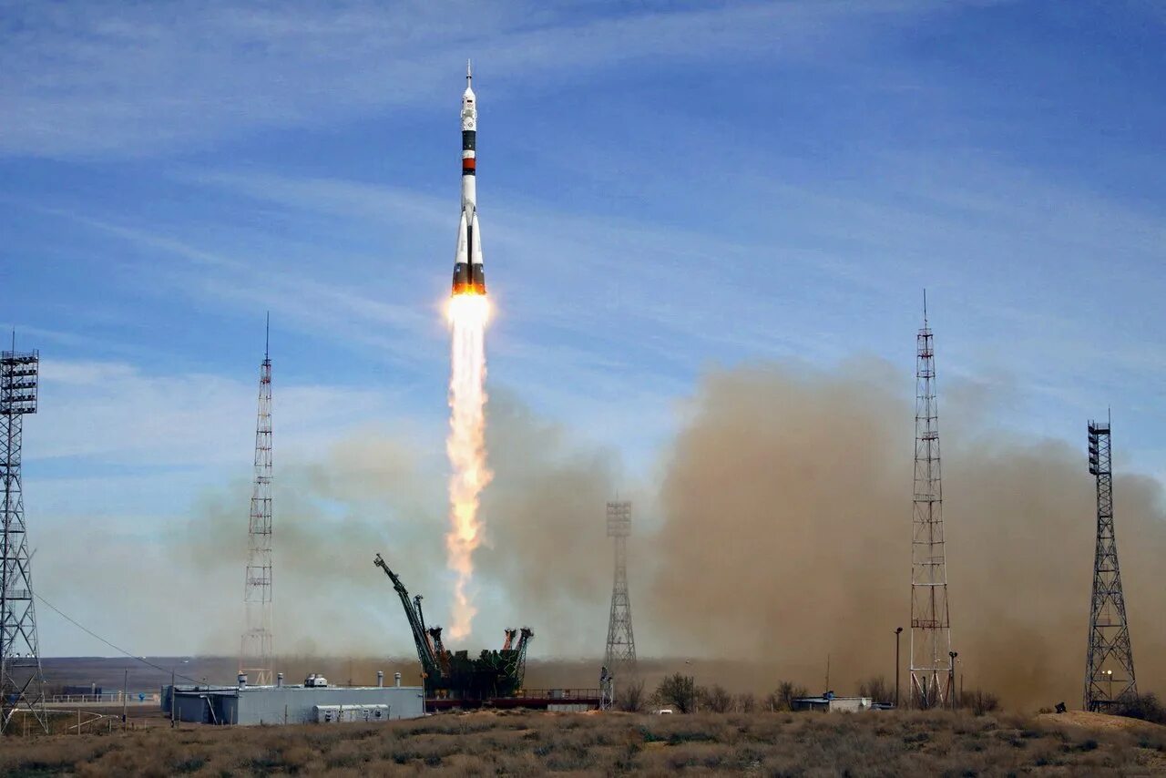 Космодром Байконур старт ракеты Союз. Космодром Байконур старт Гагарина. Космодром Байконур старт Востока СССР. Байконур космодром Калуга.