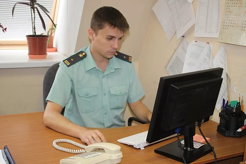 судебные приставы в судах. суд приставы. судебные приставы. фссп. судебные приставы россии.