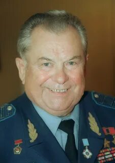 Попович космонавт