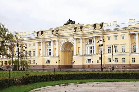 Здание сената в санкт петербурге