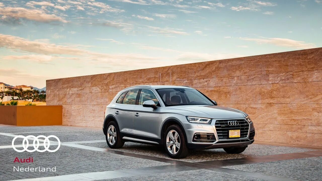 Audi q5 2018 белая. Audi q5 2014. Audi q5 2018. Audi q5 premium. Audi q5 premium.